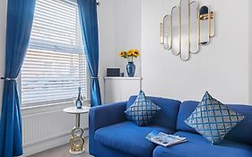 The Navy Nest Stylish Home Nottingham